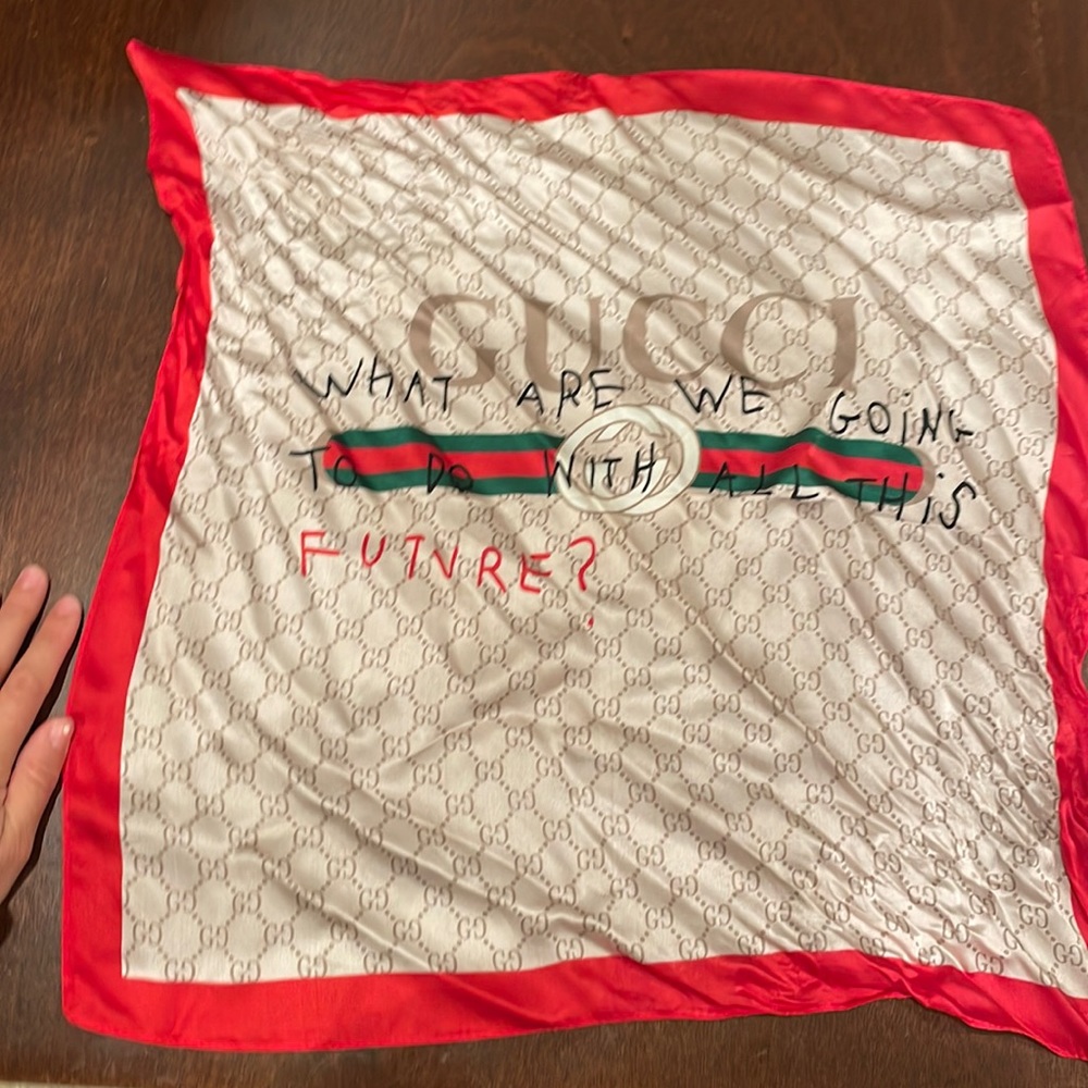 Gucci silk scarf